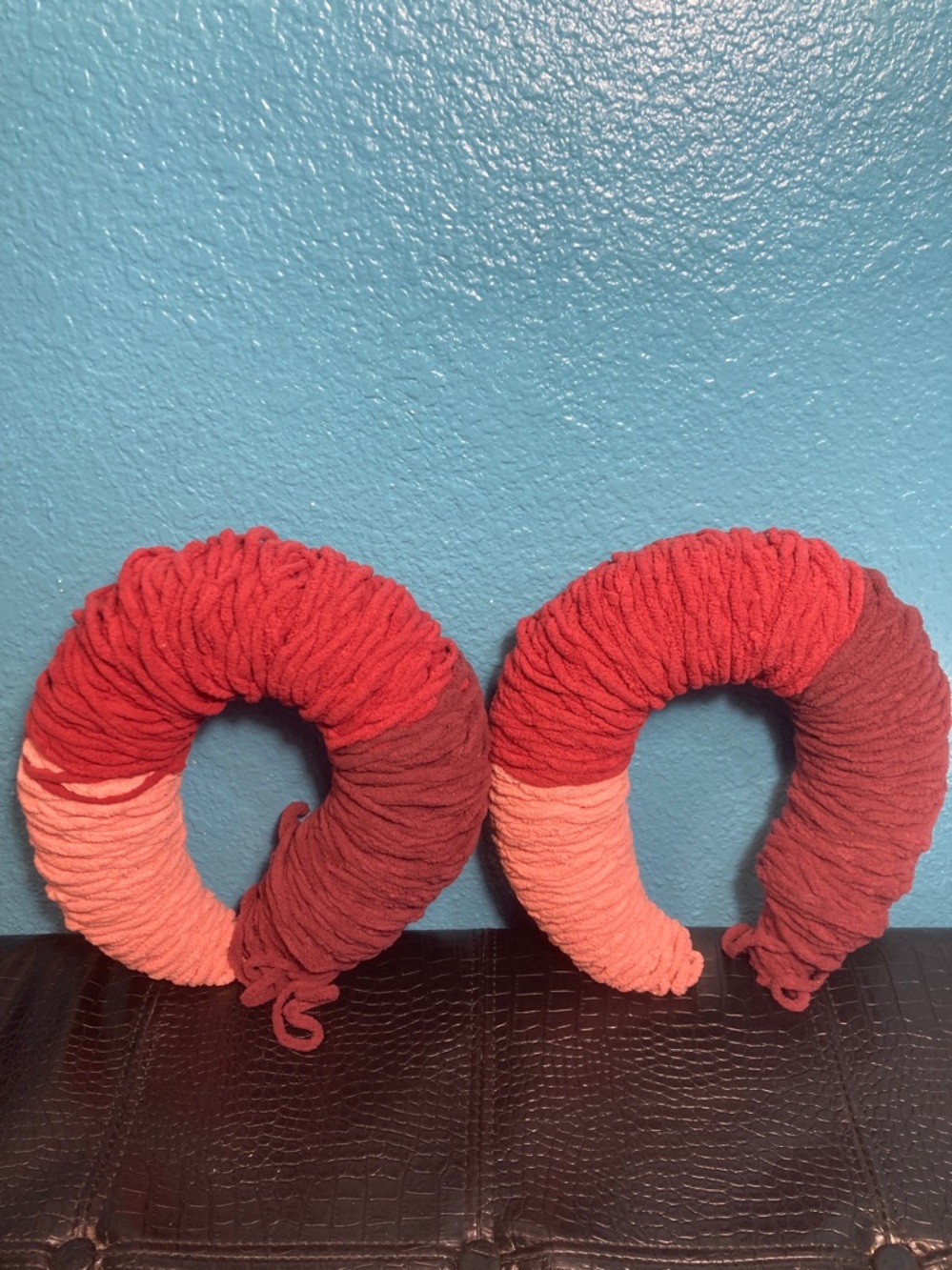 2 NWOT Bernat Blanket O'Go Quick Start Yarn Color: Shiraz 300g each